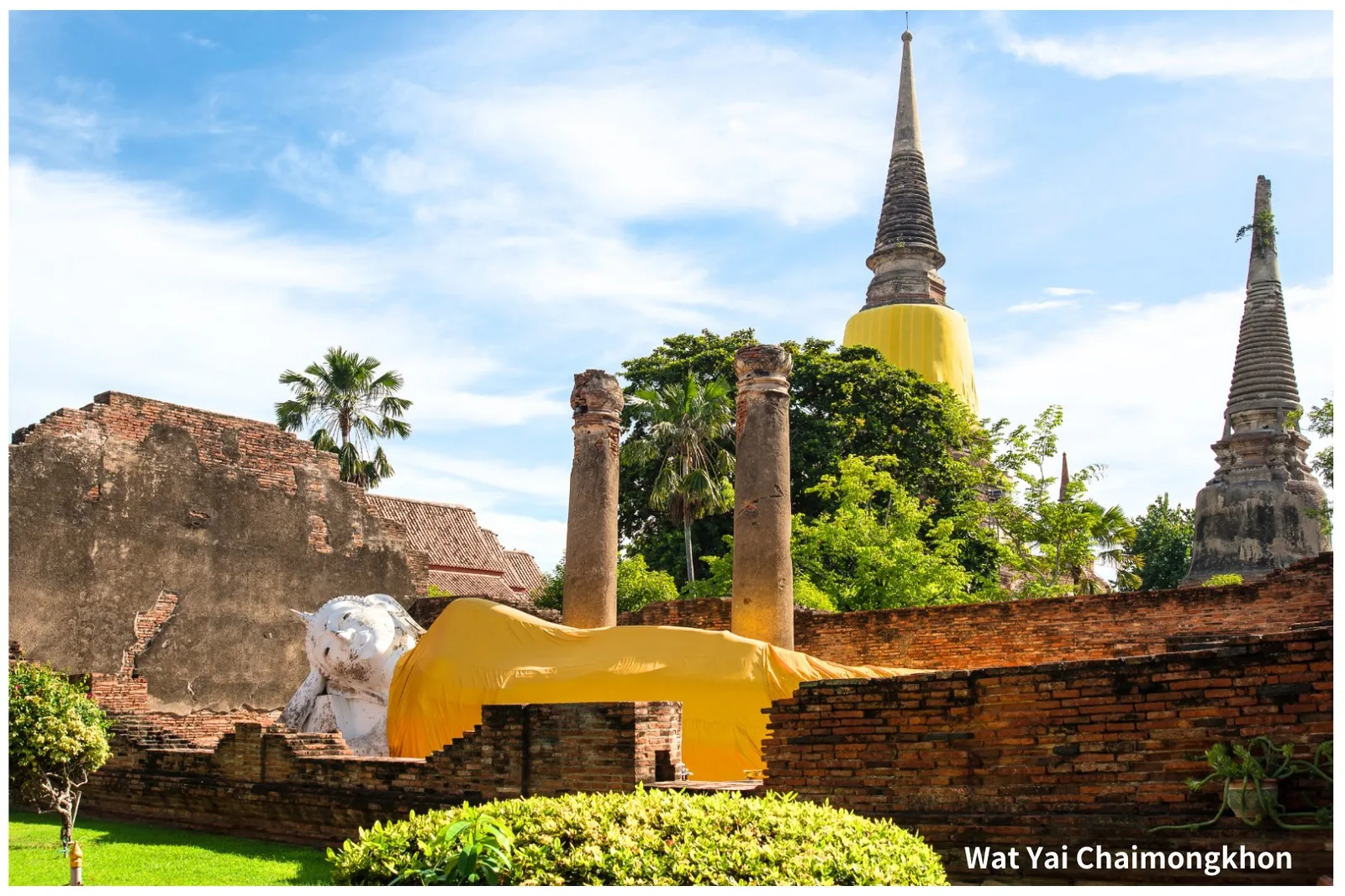 The reclining Buddha at Wat Yai Chai Mongkhon