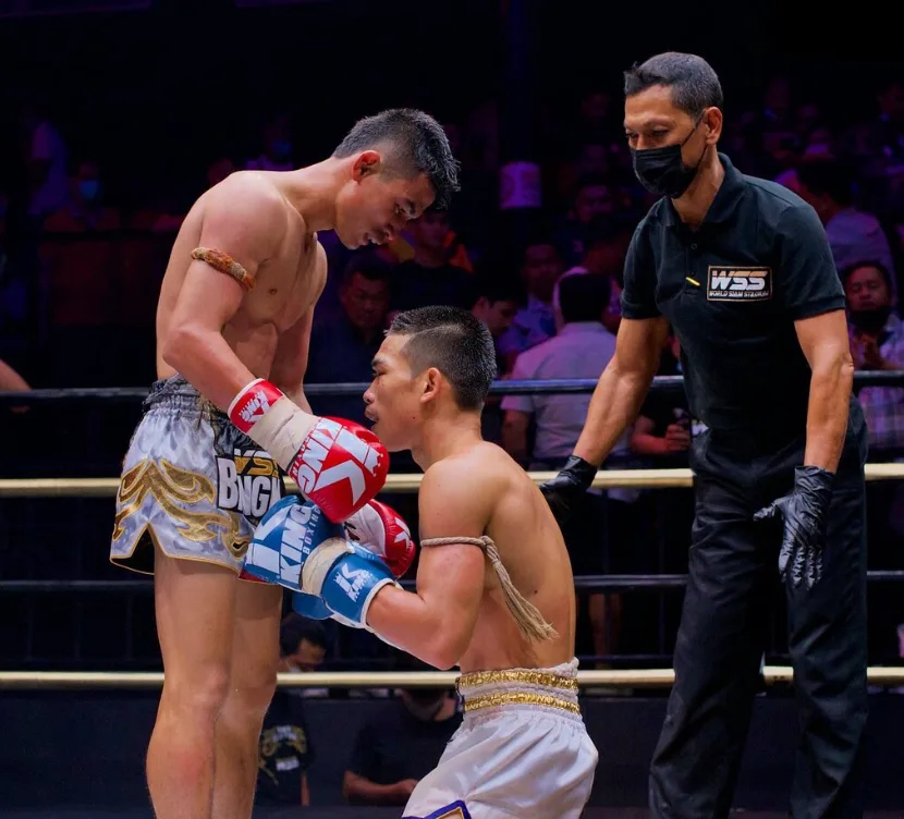 Two fighters in a fight