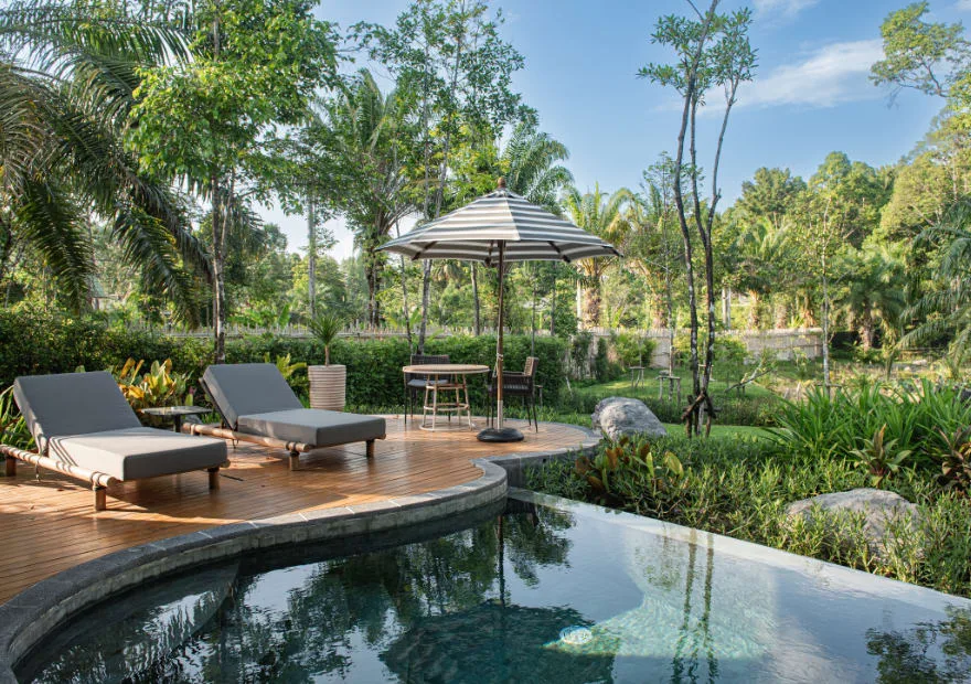 Lagoon Pool Villa