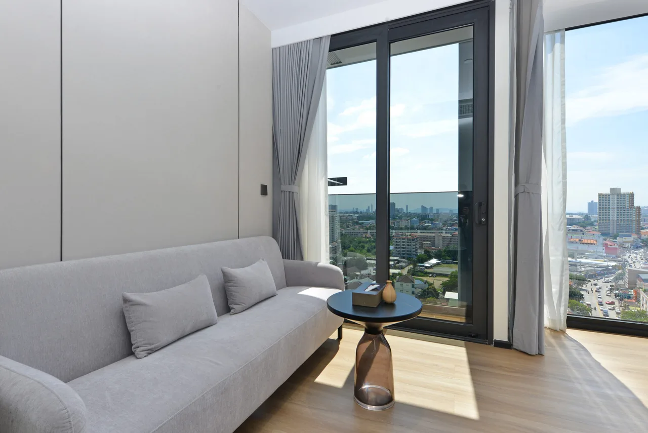 Premier City View