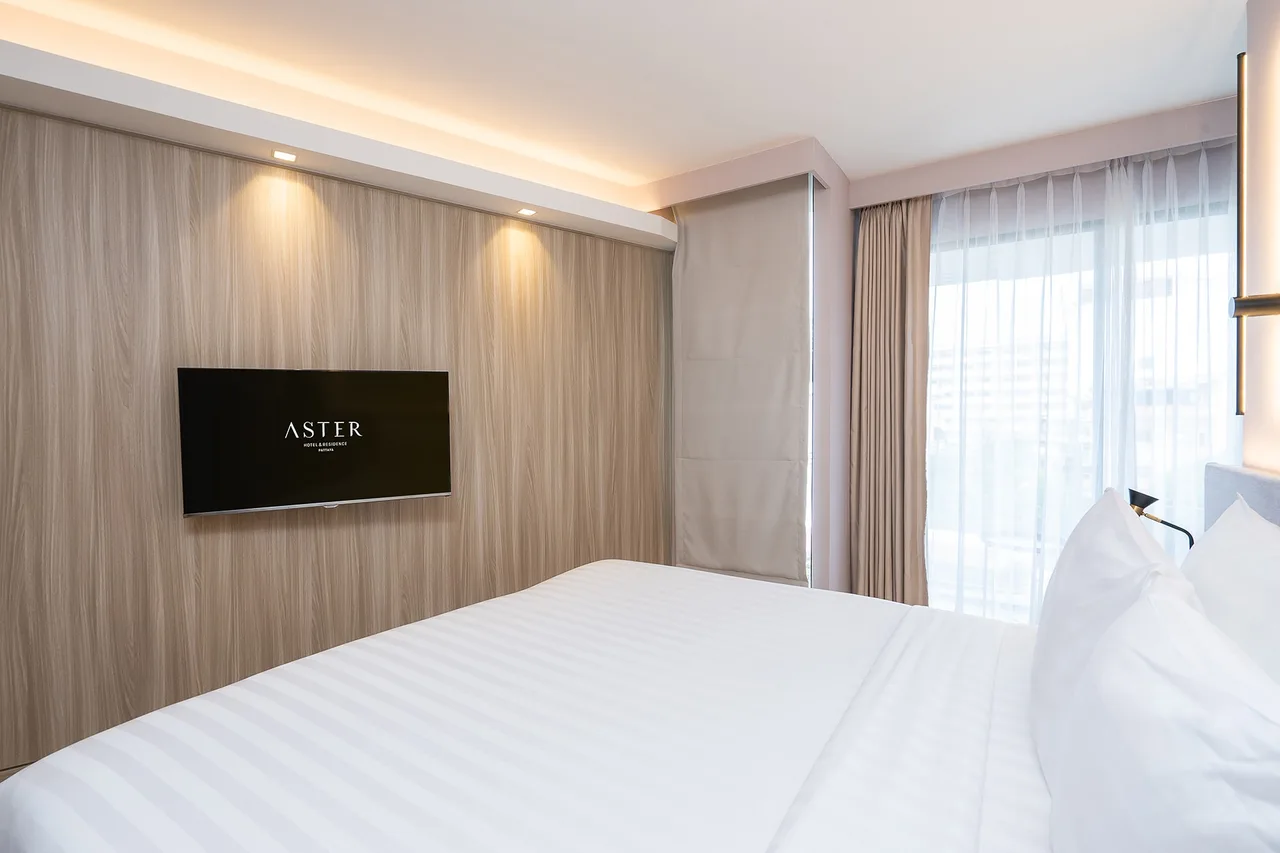 Grand Corner Suite
