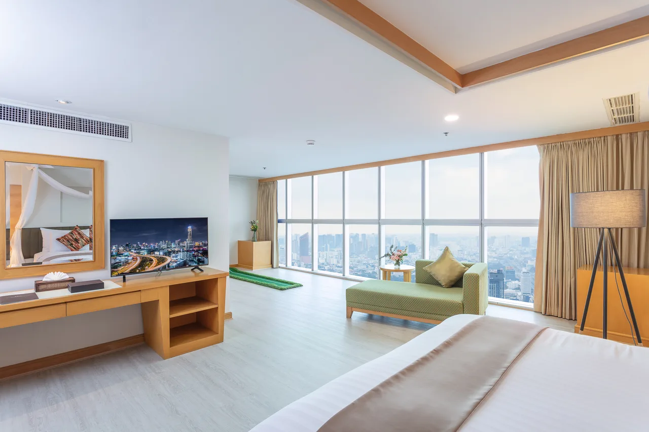 2-Bed Presidential Suite