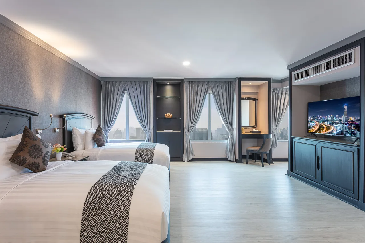 Deluxe Room (Sky Zone)