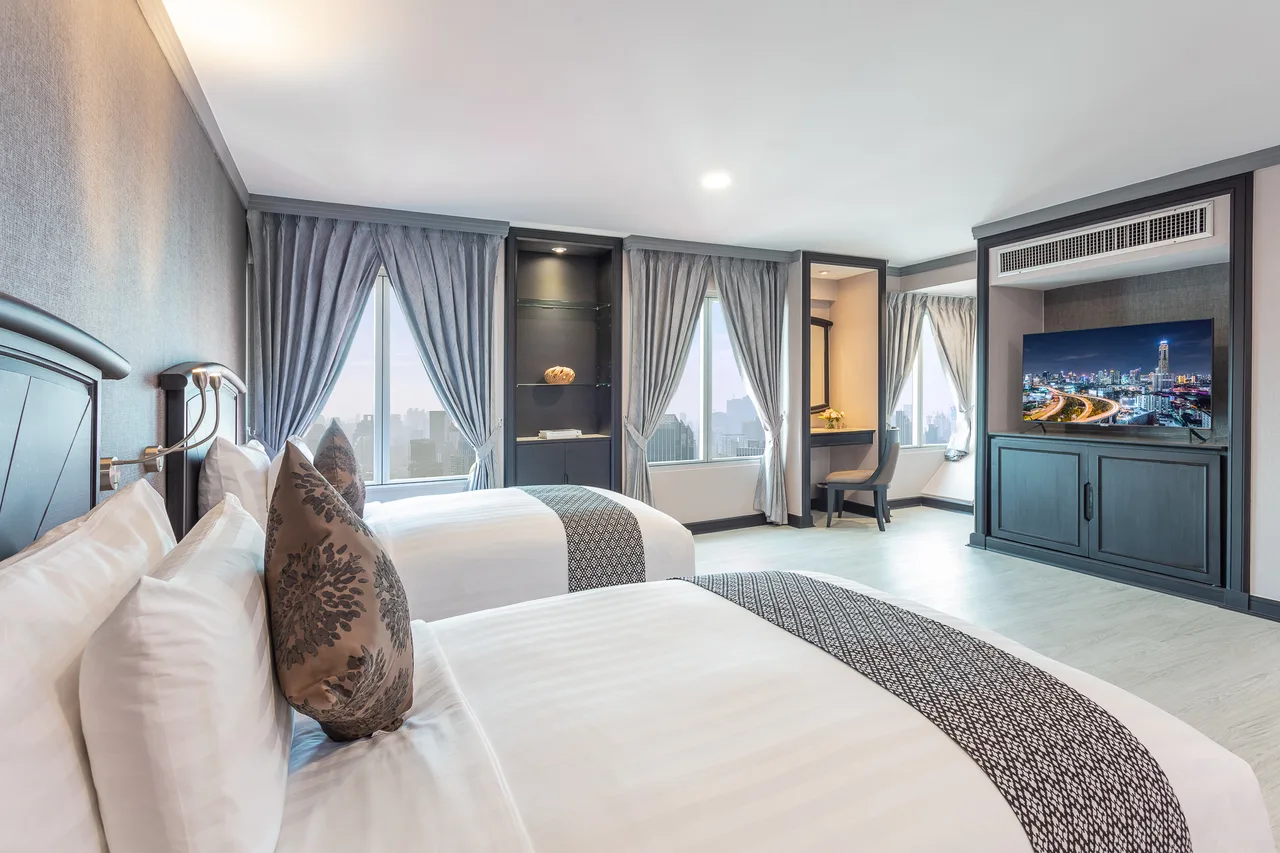 Deluxe Room (Sky Zone)
