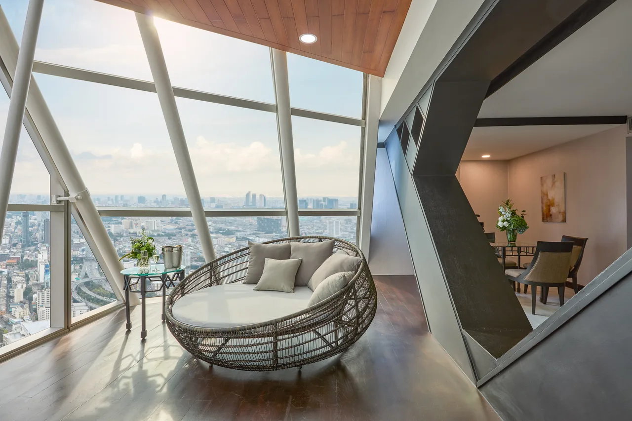 Superior Suite (Sky Zone)