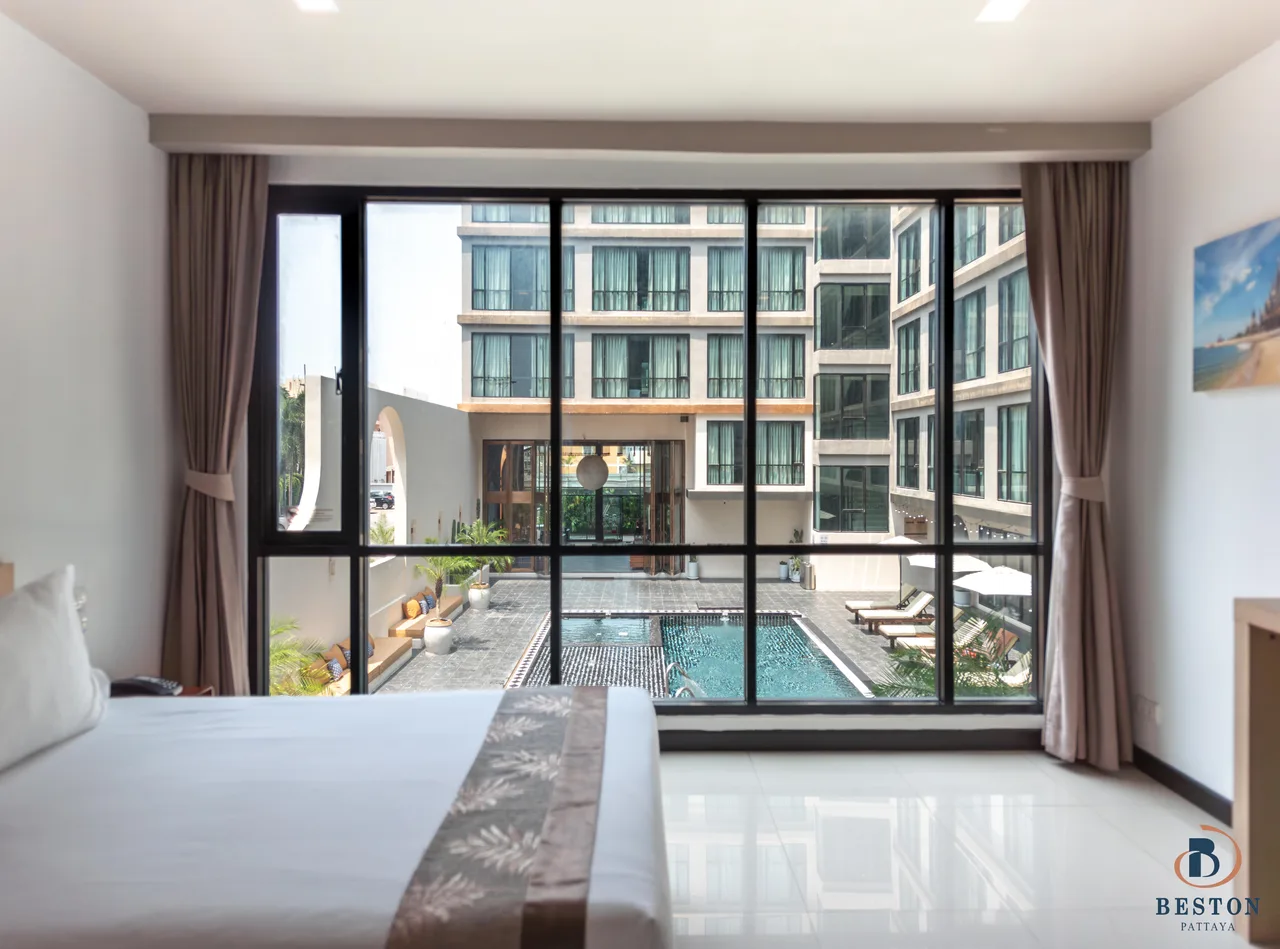 Superior King Room with Pool View