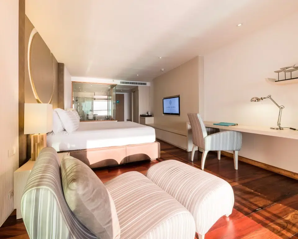 Dara Beachfront Suite