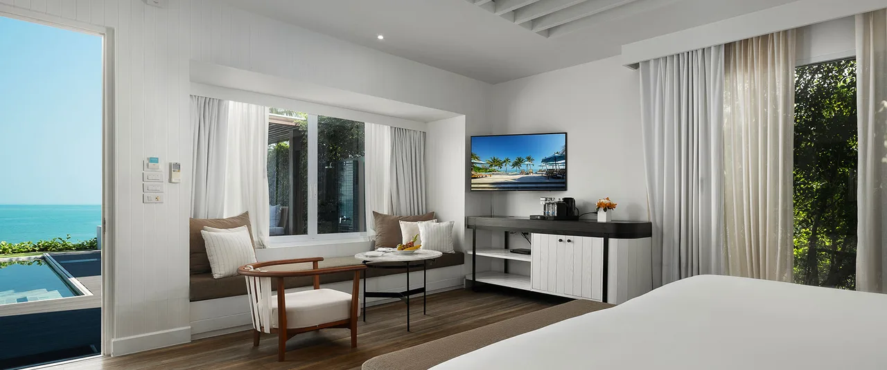 Celes Beachfront Pool Suite — סוויטת בריכה מול הים