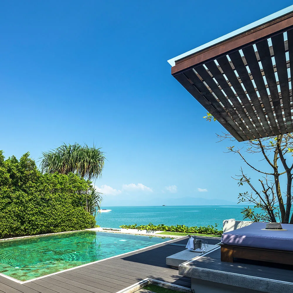 Celes Beachfront Pool Suite — סוויטת בריכה מול הים