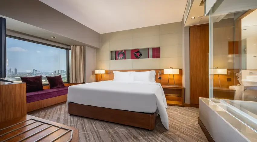 Premium Deluxe Suite Club