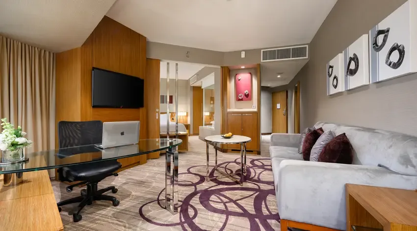 Premium Deluxe Suite Club