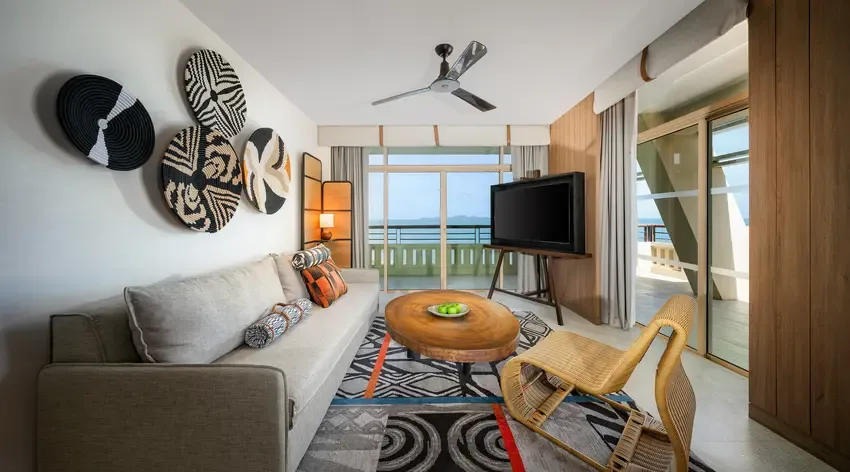Mirage Family Suite Ocean with Bunk Bed and Club Access