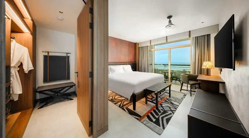 Mirage Family Suite Ocean with Bunk Bed and Club Access
