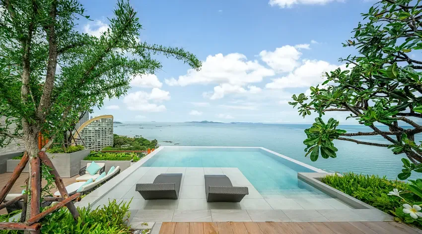 Presidential Suite Ocean Terrace with Infinity Pool and Club Access