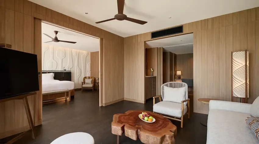 Royal Two-Bedroom Duplex Ocean Suite with Infinity Pool and Club Access