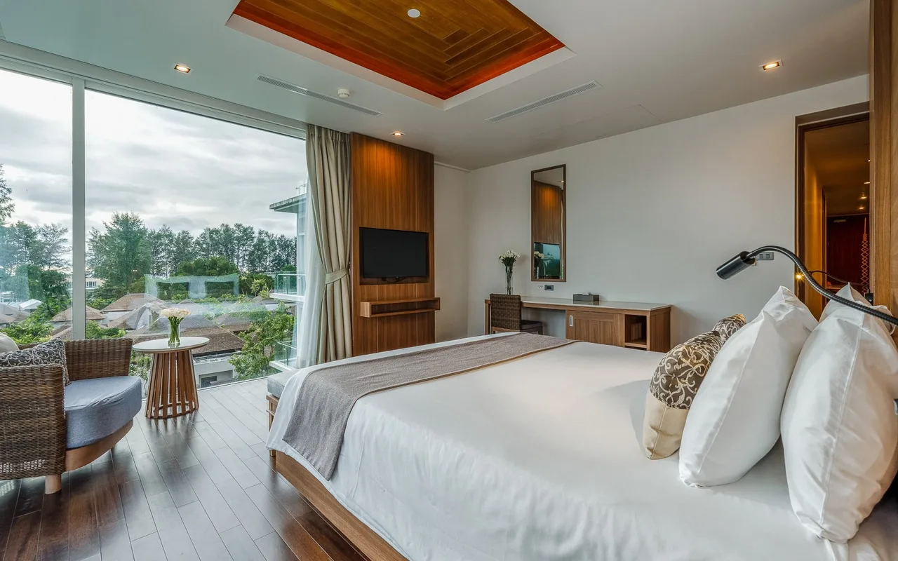 3 Bedroom Residence with Balcony