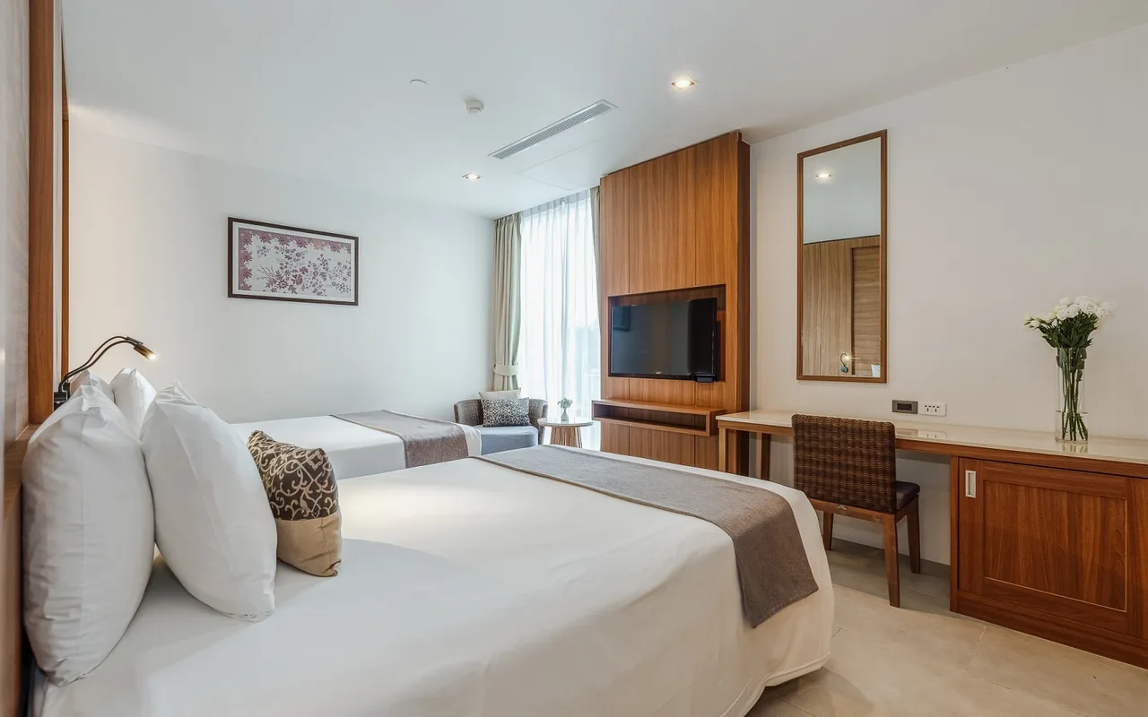 3 Bedroom Residence with Balcony