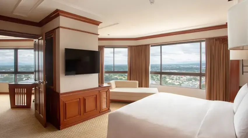 Executive Suite River View
