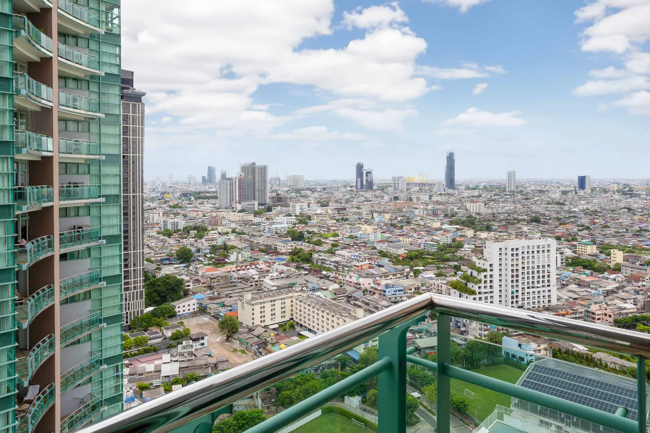 Grand Deluxe King City View