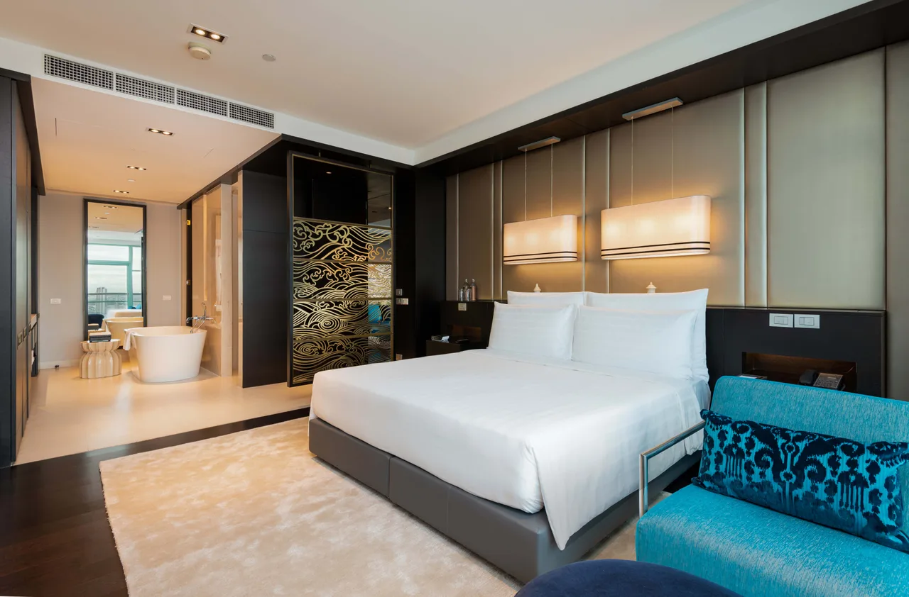 One Bedroom Premier Suite