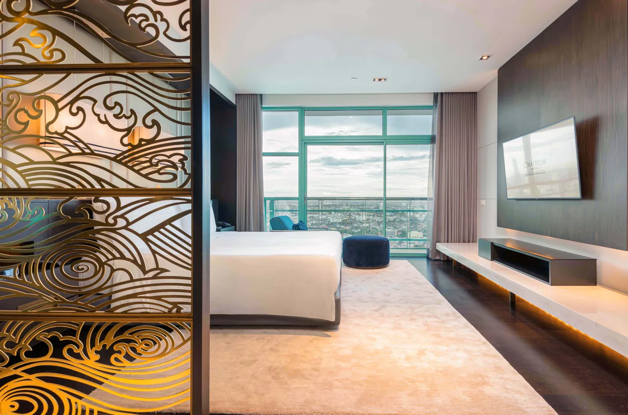 One Bedroom Premier Suite