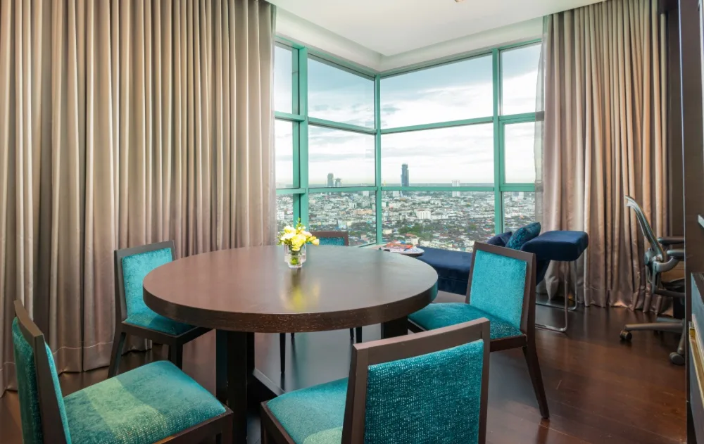 One Bedroom Premier Suite