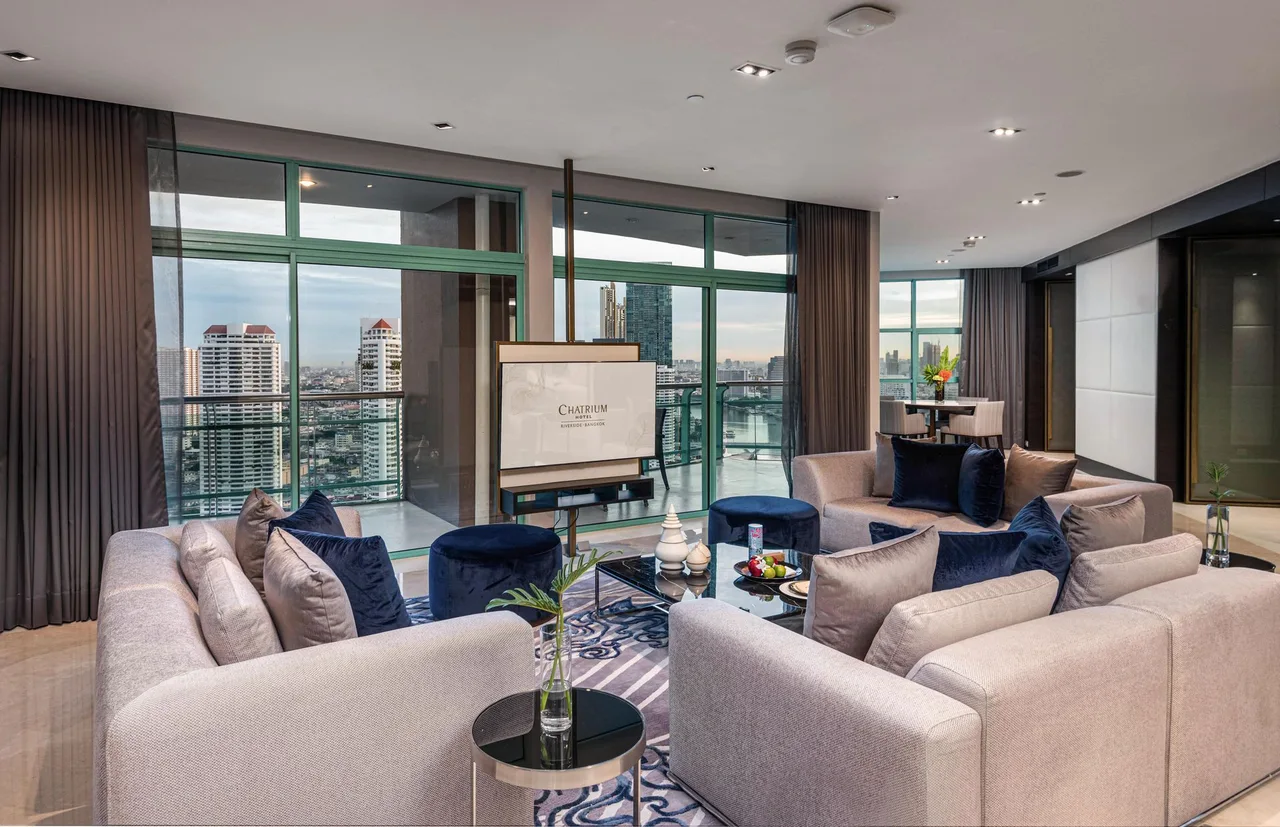 Presidential Suite