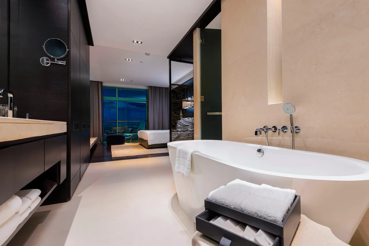Two Bedroom Suite City View