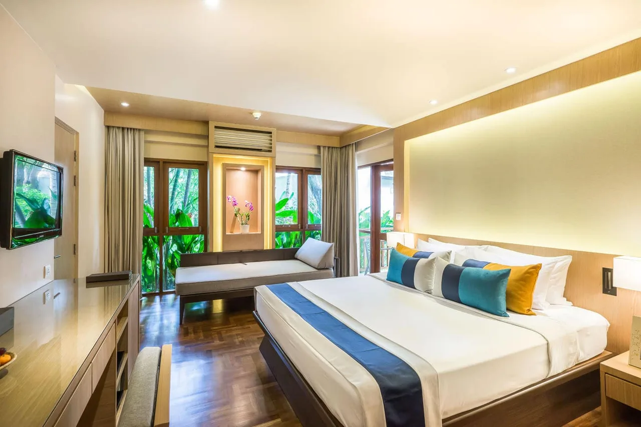 Premier Room