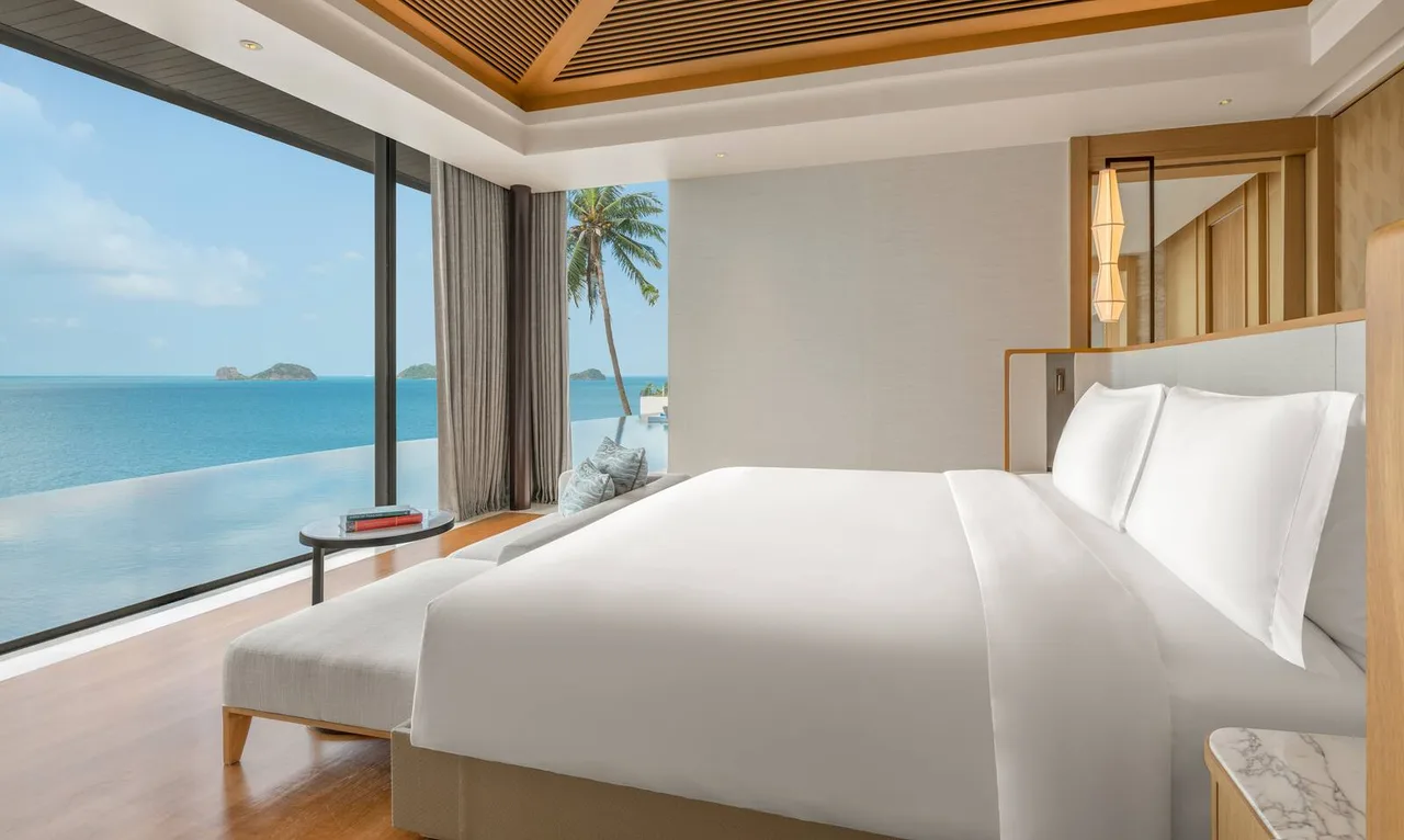 1-Bedroom Conrad Royal Oceanview Pool Villa