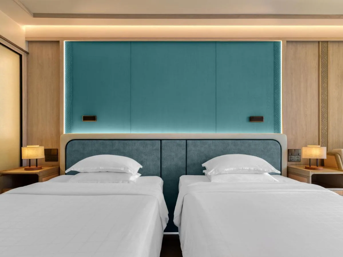 Club Premium Sea Facing Twin Room