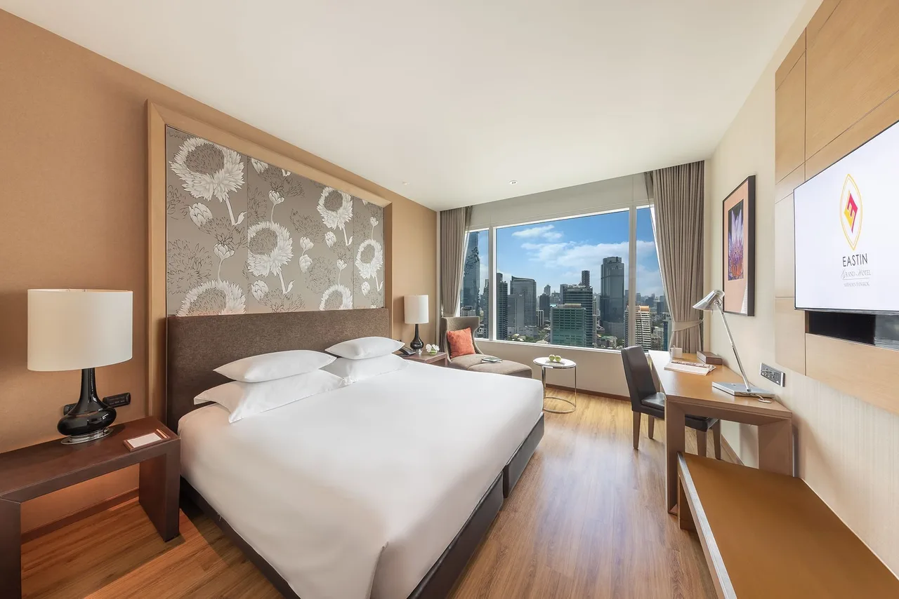 Executive Superior Sky Mahanakhon with Lounge access