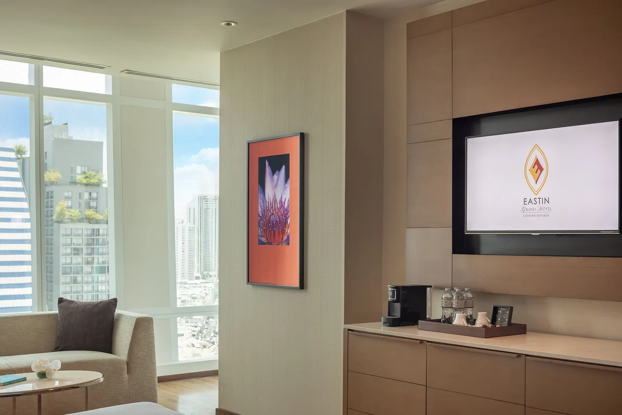 Grand Executive Deluxe with Lounge access