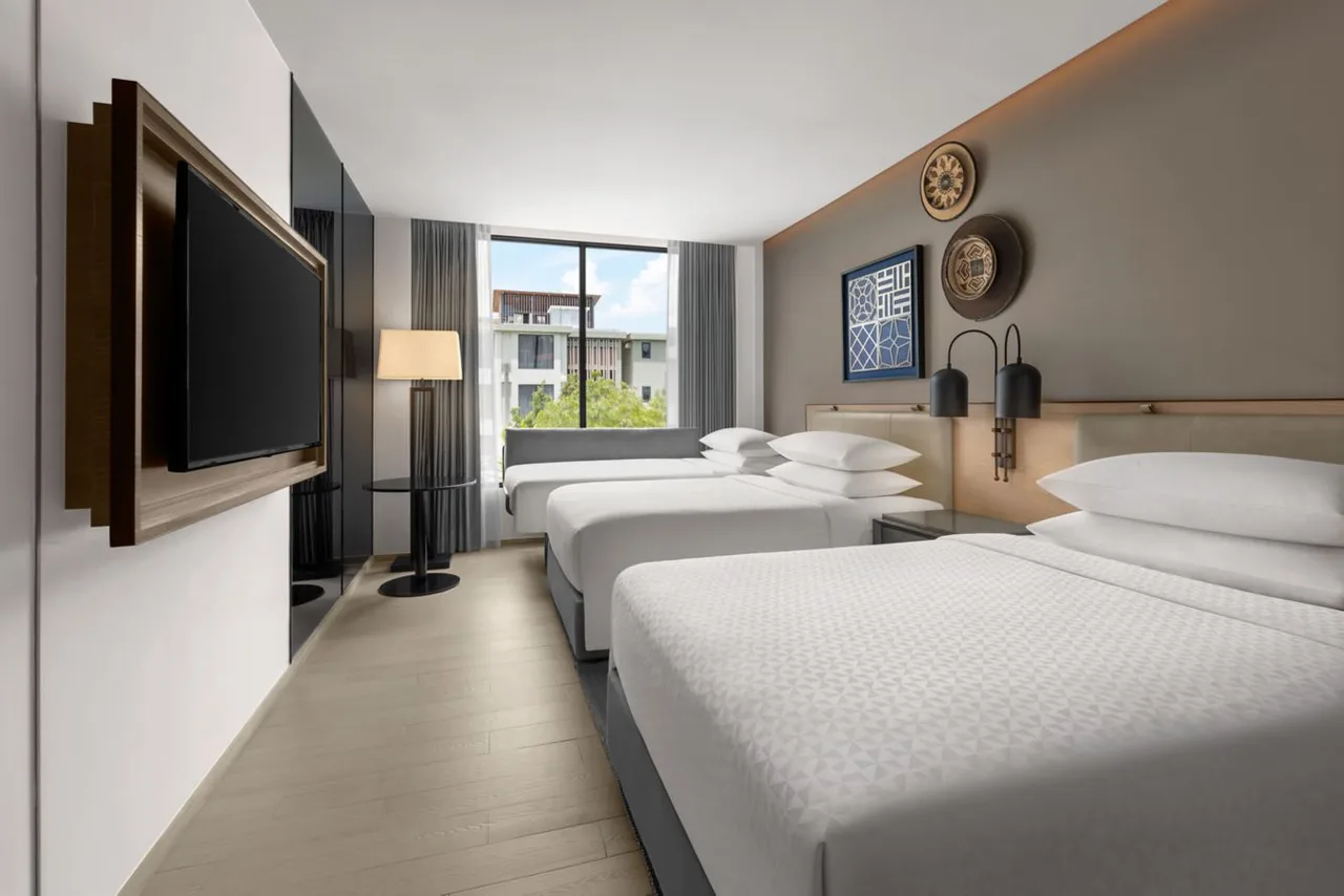 Superior Triple Guest Room, Sofabed, 2 Double Beds