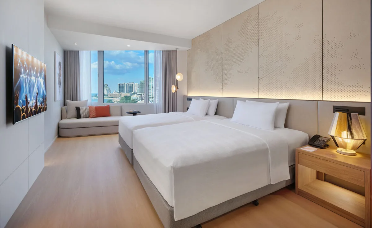 Platinum Suite