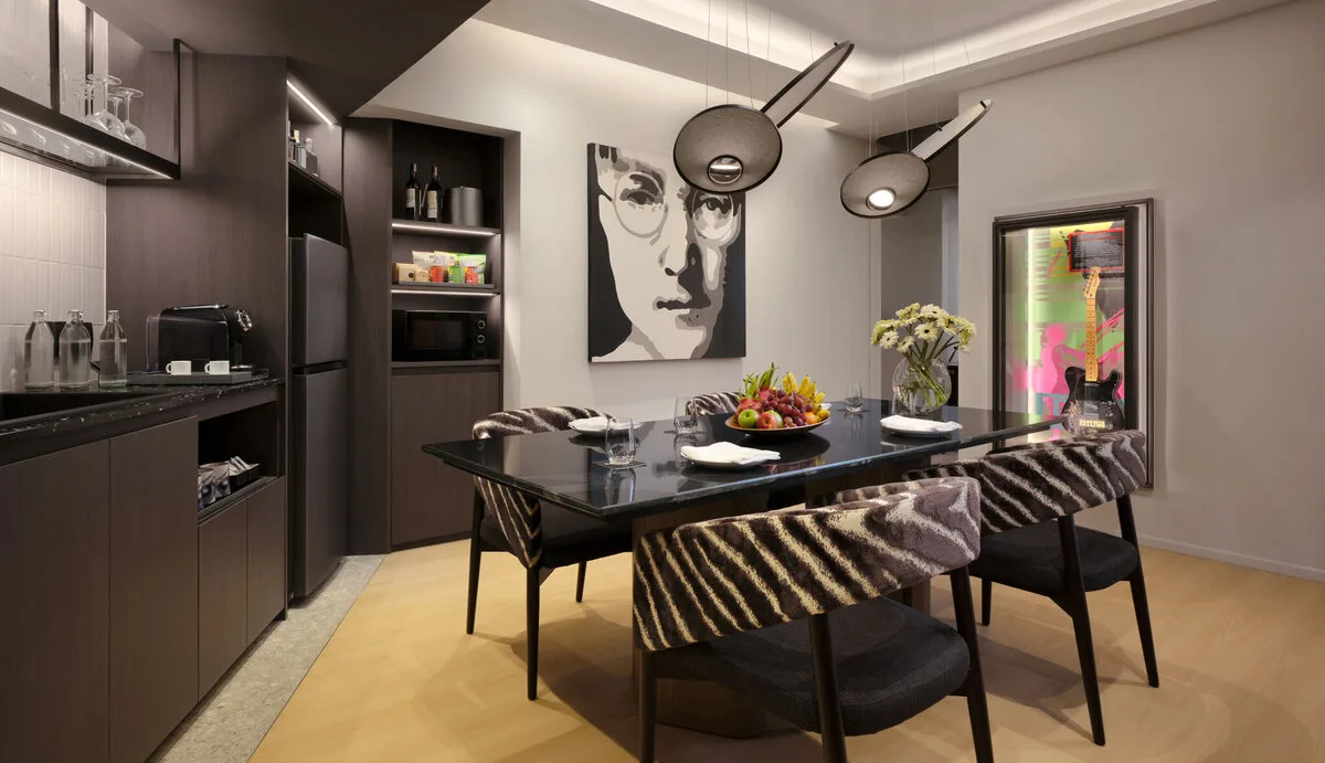 Platinum Suite