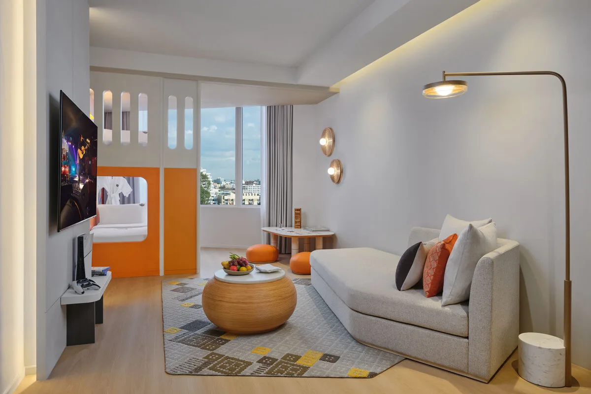 Silver Suite Family with City View