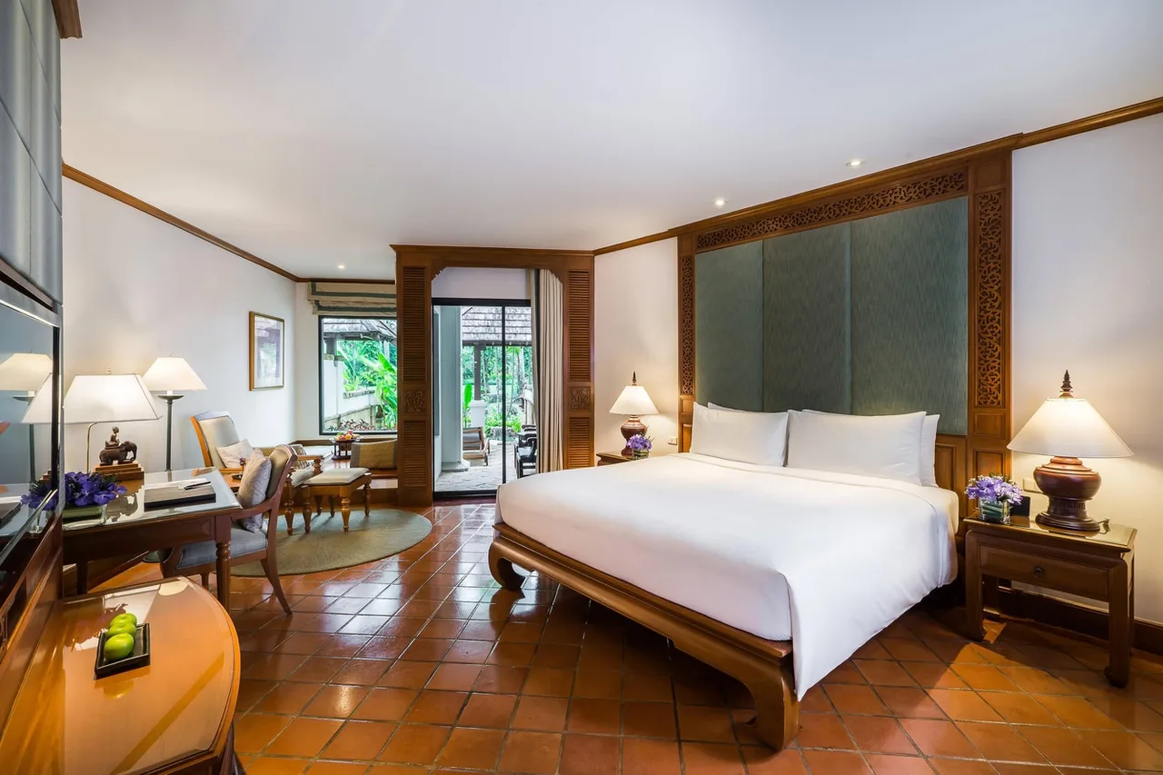 Grand Terrace Room