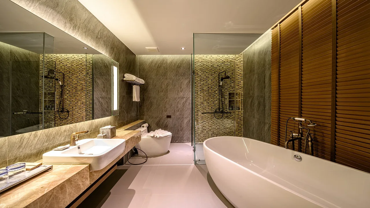 Pool Suites