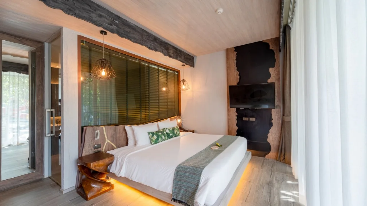 Two Bedroom Suite With Pool