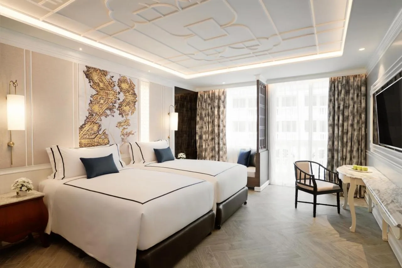 DELUXE ROOM, 1 King Size Bed, Pool Access