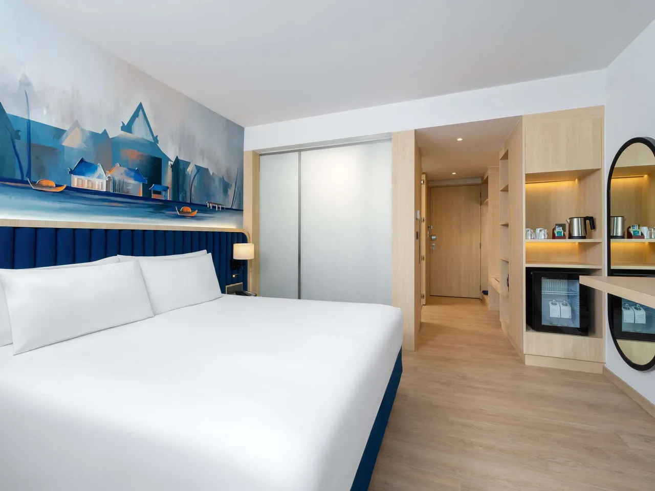 Superior Room with 1 king size bed