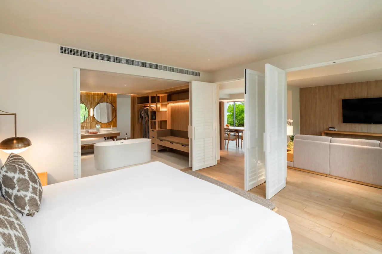 Ocean Front Suite