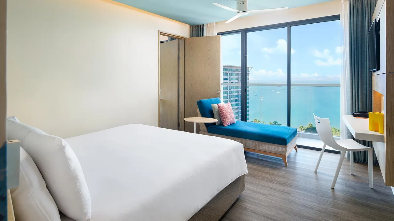 Deluxe Two-Bedroom Connecting Room