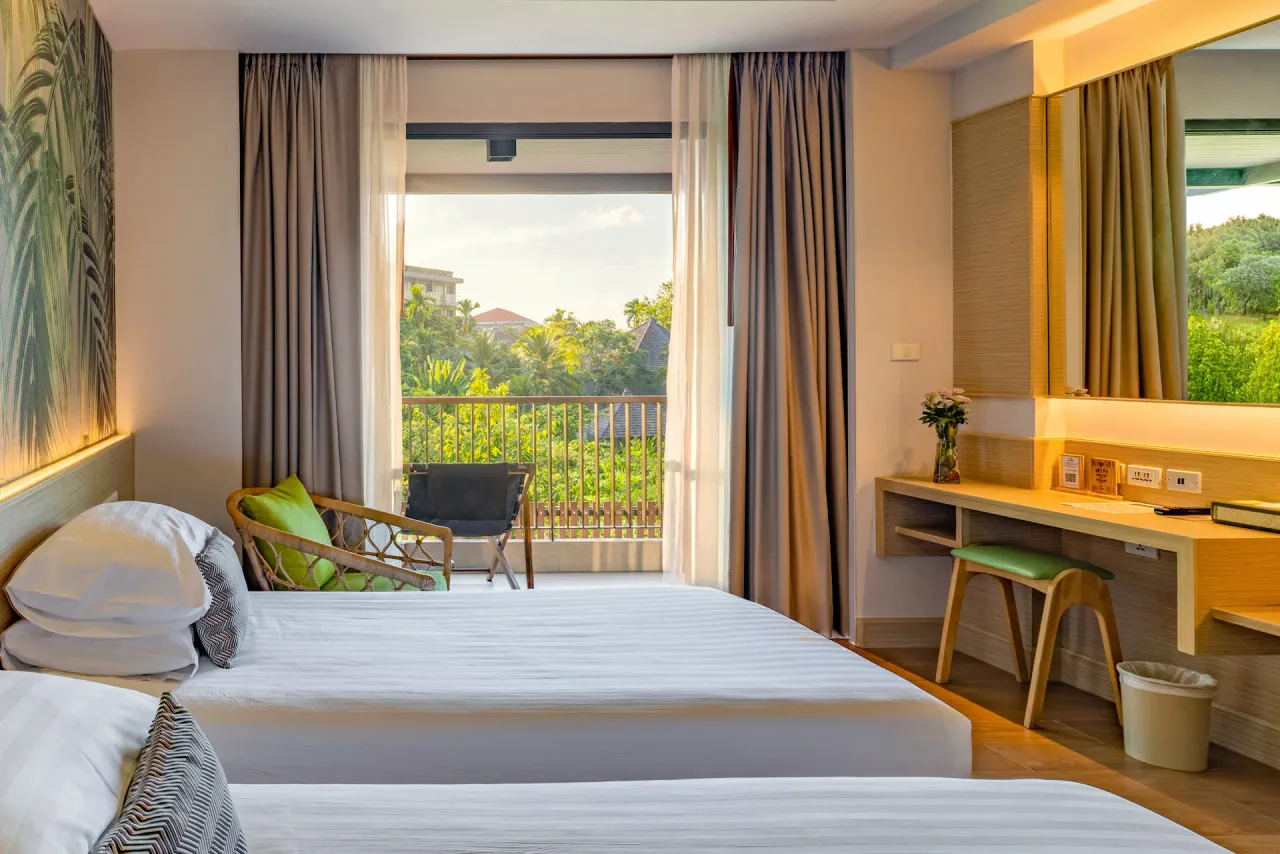 Family 2 Bedrooms Suite Cliff View