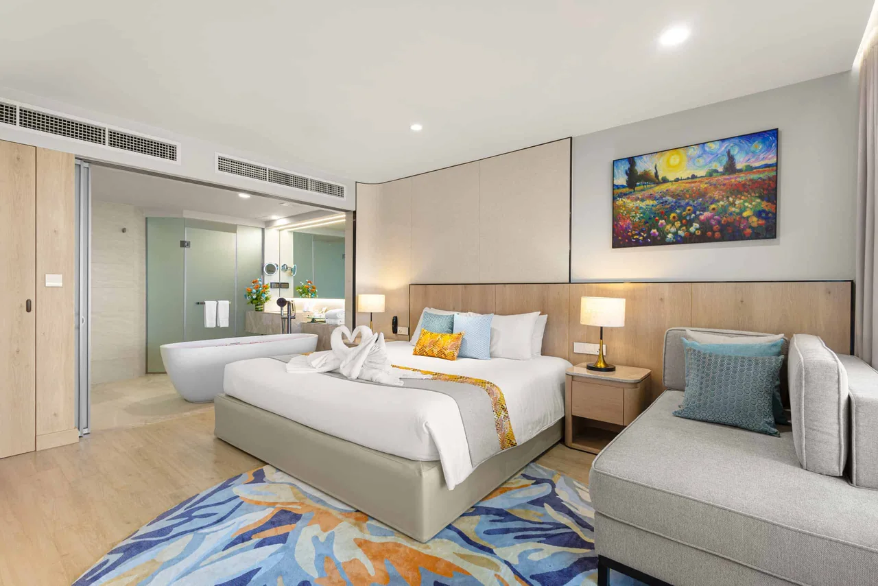 Junior Suite (1 Bedroom)