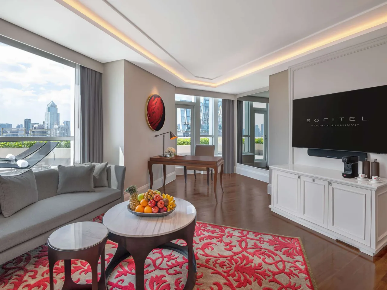 LEGENDARY SUITE, 1 King Size Bed, Club Millésime Access