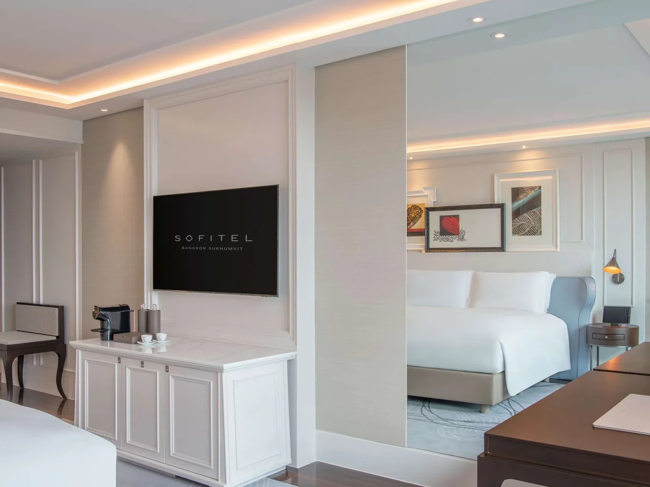 MAGNIFIQUE ROOM, 1 King Size Bed