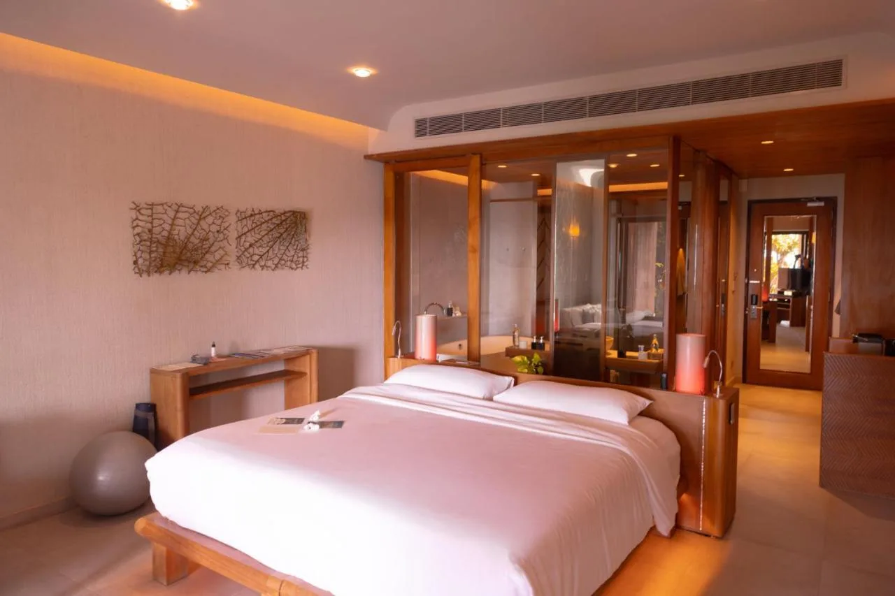 Suite with Sea View