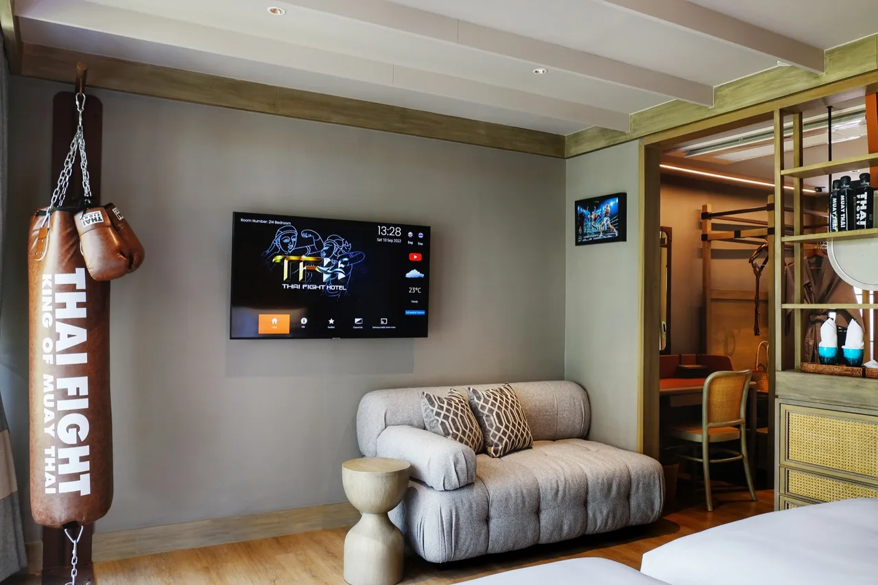 1 Bedroom Suite Pool View — סוויטת חדר שינה עם נוף לבריכה